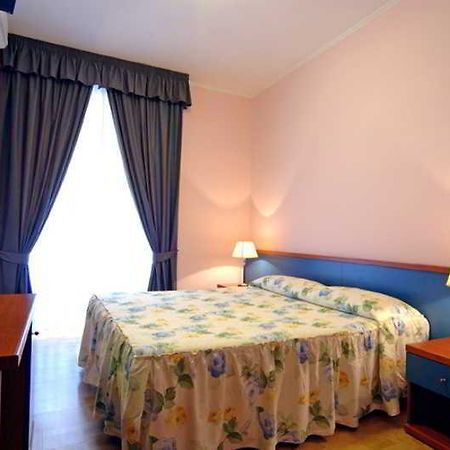 Buone Vacanze Рим Екстер'єр фото