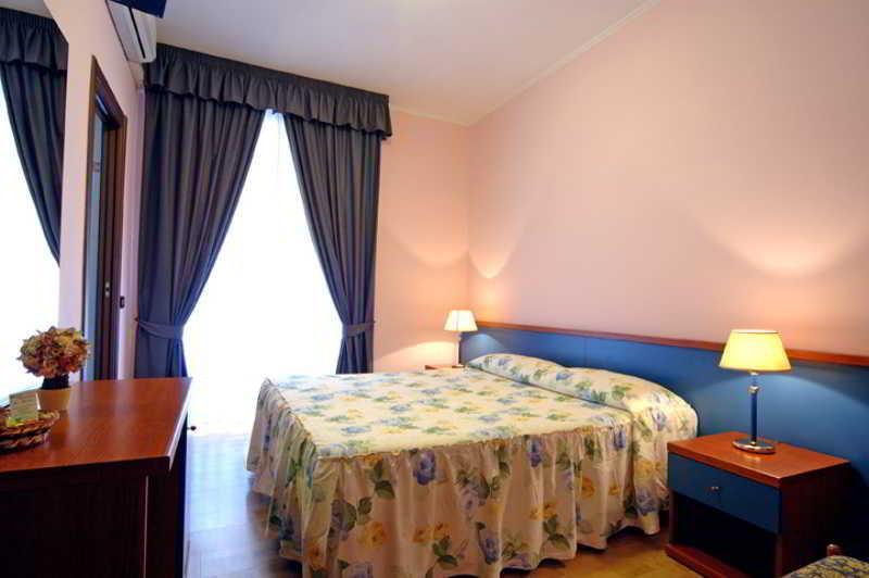 Buone Vacanze Рим Екстер'єр фото